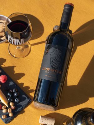 Vi negre Esparver Èric Lahon Falset Marçà 750 ml